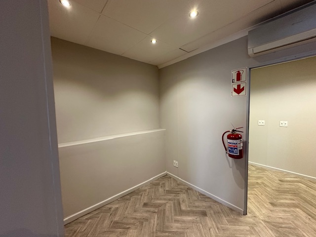 To Let Commercial Property for Rent in Observatory Western Cape